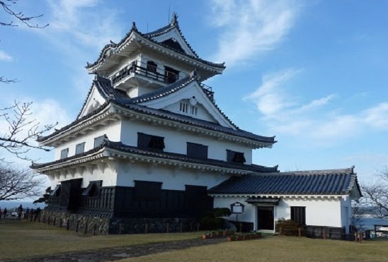 館山城の天守