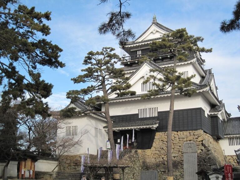 岡崎城